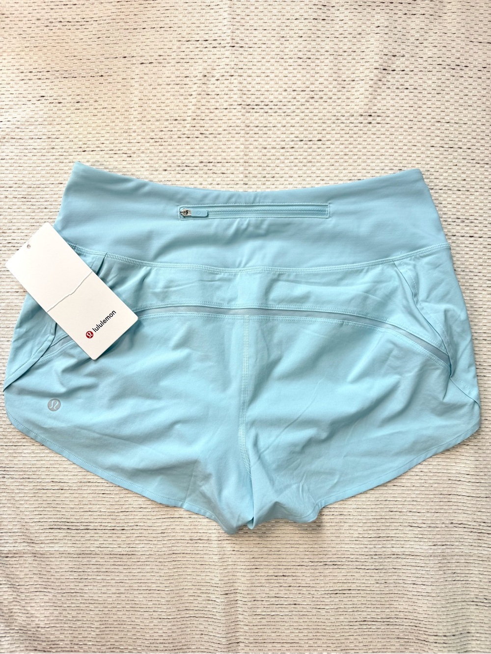 Lululemon Speed Up High Rise Shorts Women’s Small 2.5” Foam Blue Mesh Vent NEW